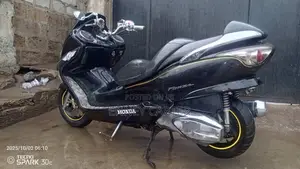 Honda Forza 2016 Black