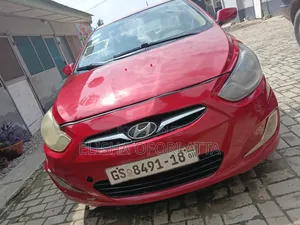 Hyundai Accent SE Sedan 2017 Red