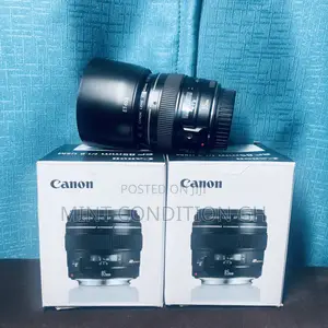 Canon Ef 85mm F1.8 Lens