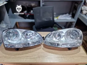 Headlight for Volkswagen Golf v Jetta V