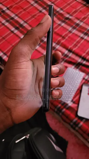 LG G7 ThinQ 64 GB Black