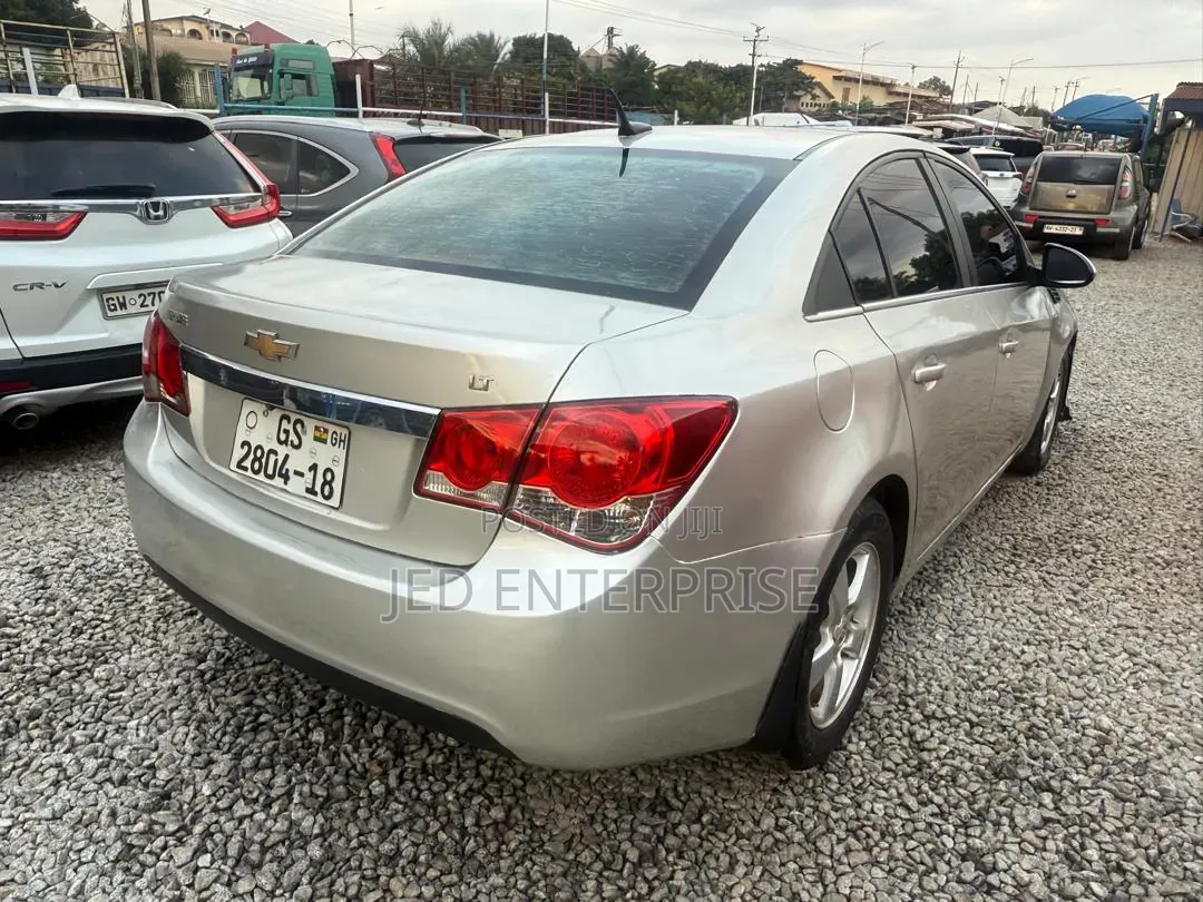Chevrolet Cruze 2012 Silver