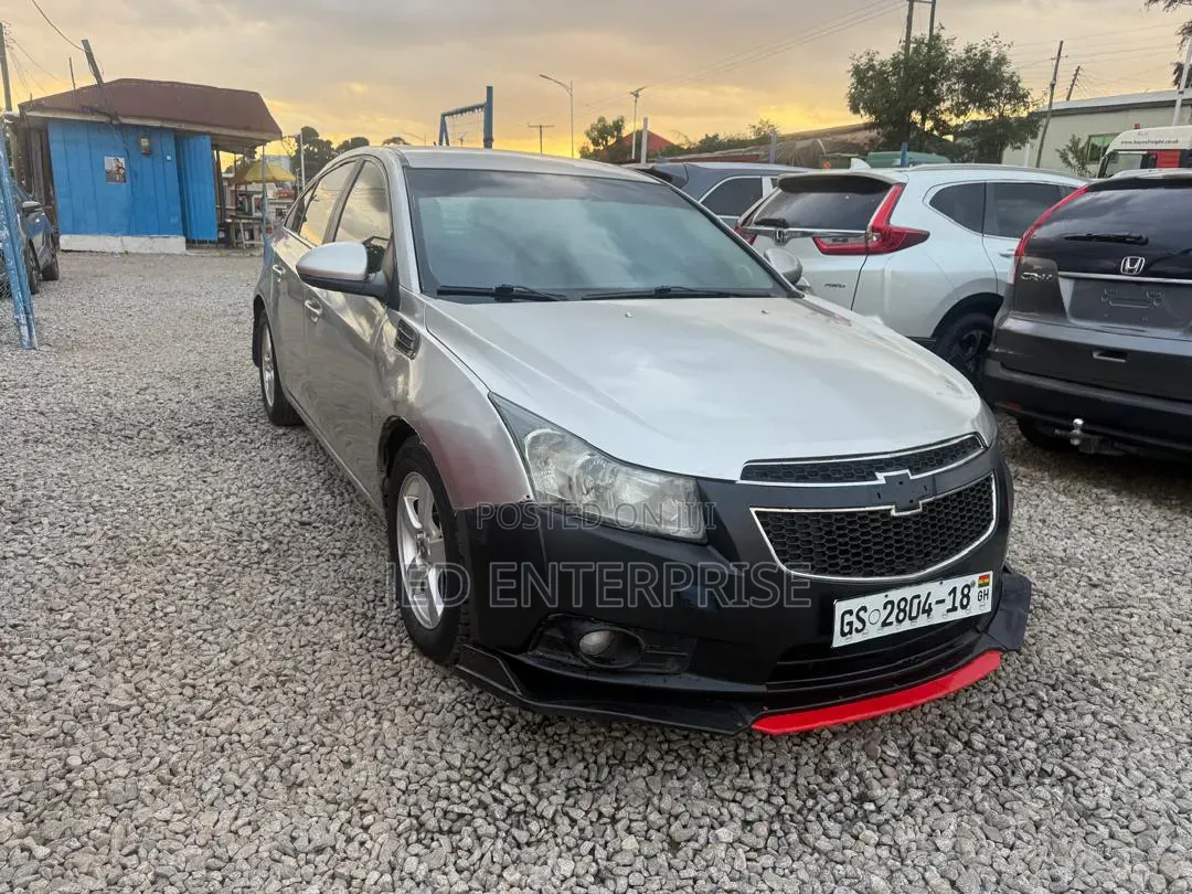 Chevrolet Cruze 2012 Silver