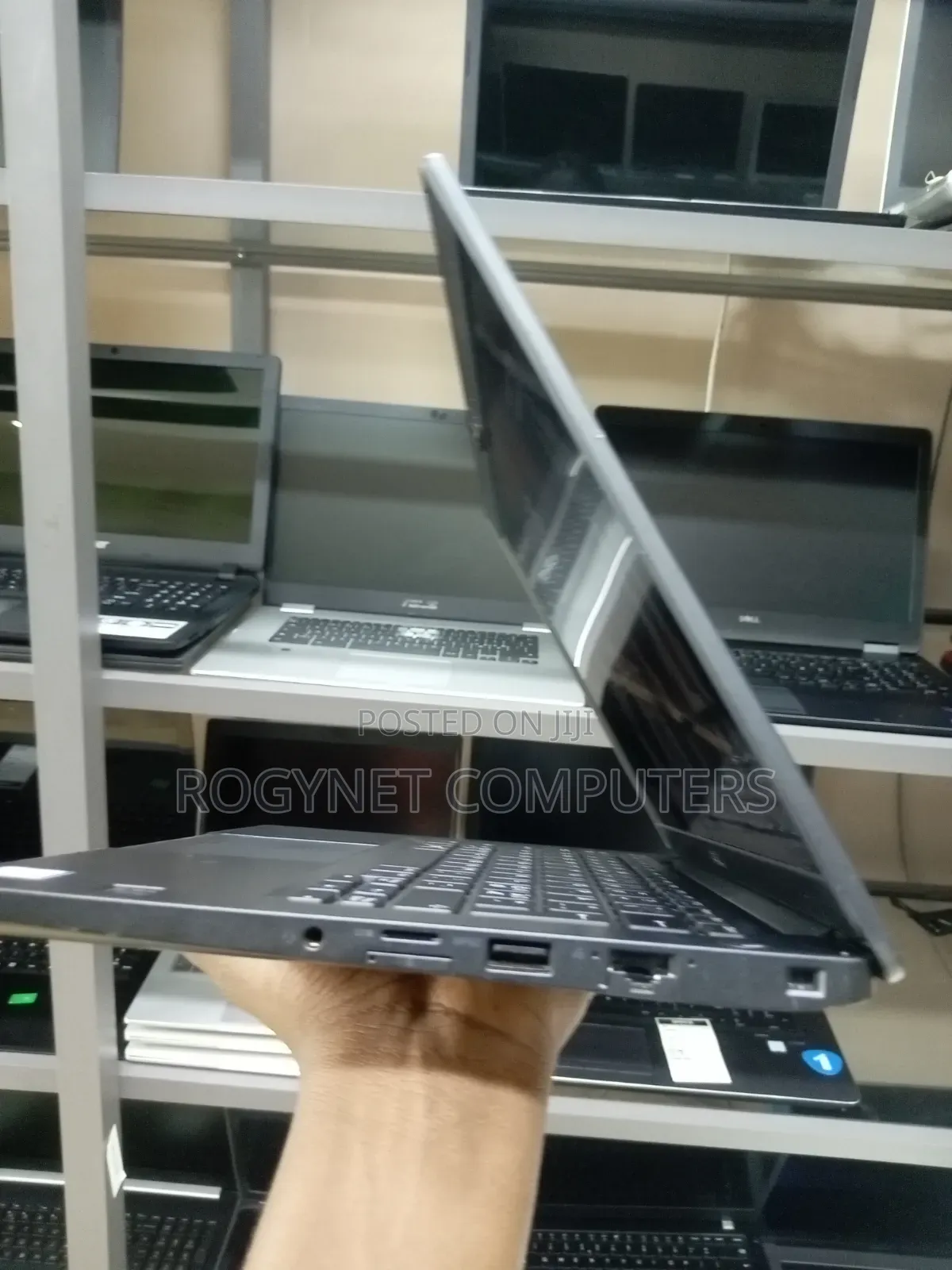 Laptop Dell Latitude 7390 8GB Intel Core i5 SSD 256GB