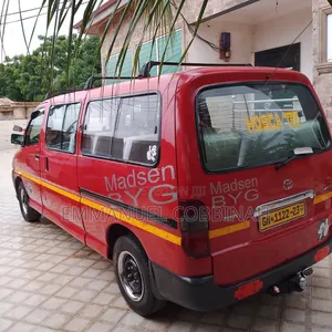 Toyota HiAce 2012 Red