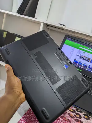 Laptop Dell Precision 7510 16GB Intel Core i7 SSD 512GB