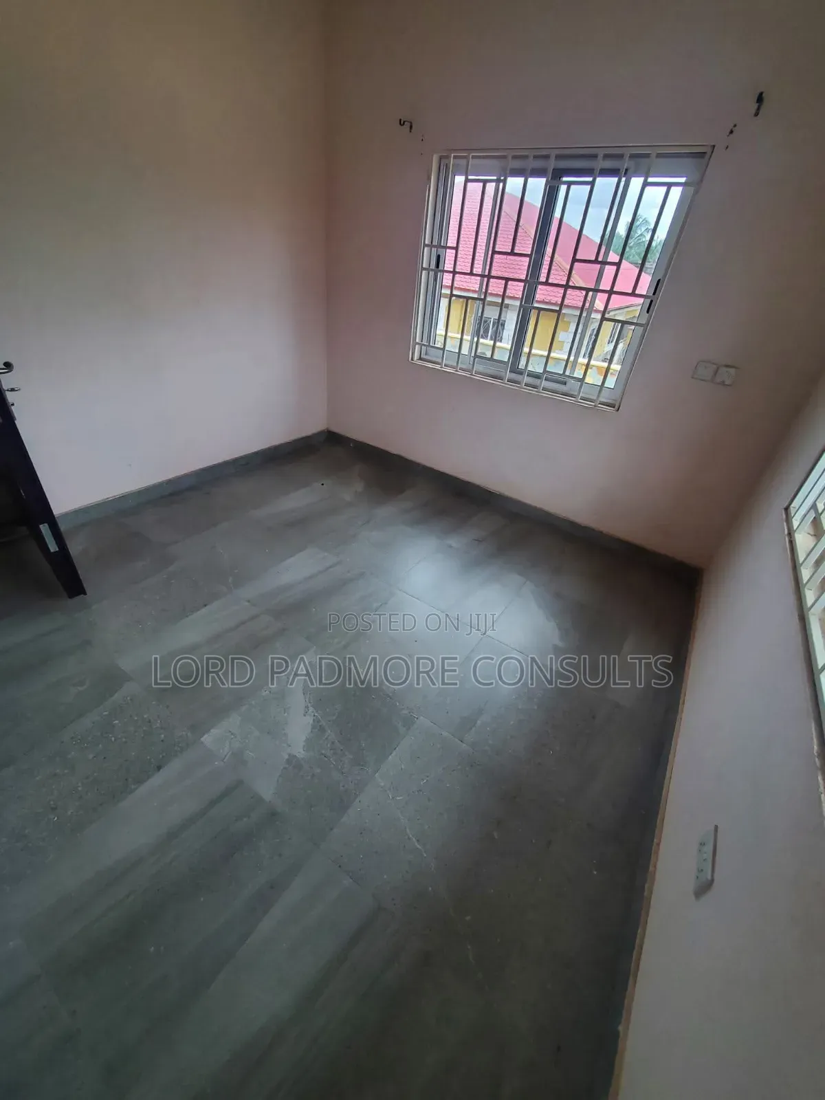 2bdrm Apartment in Adenta-Aviation, Housing Down for rent