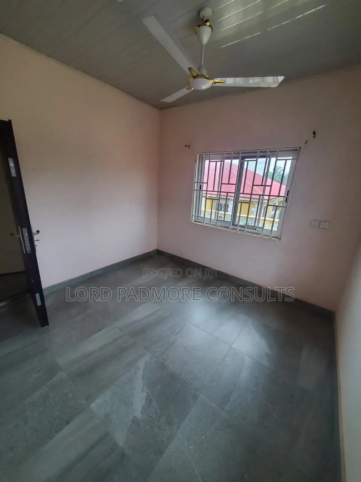 2bdrm Apartment in Adenta-Aviation, Housing Down for rent