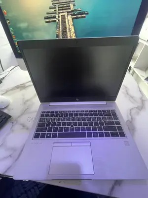 New Laptop HP EliteBook 840 G3 8GB AMD Ryzen 3 SSD 128GB
