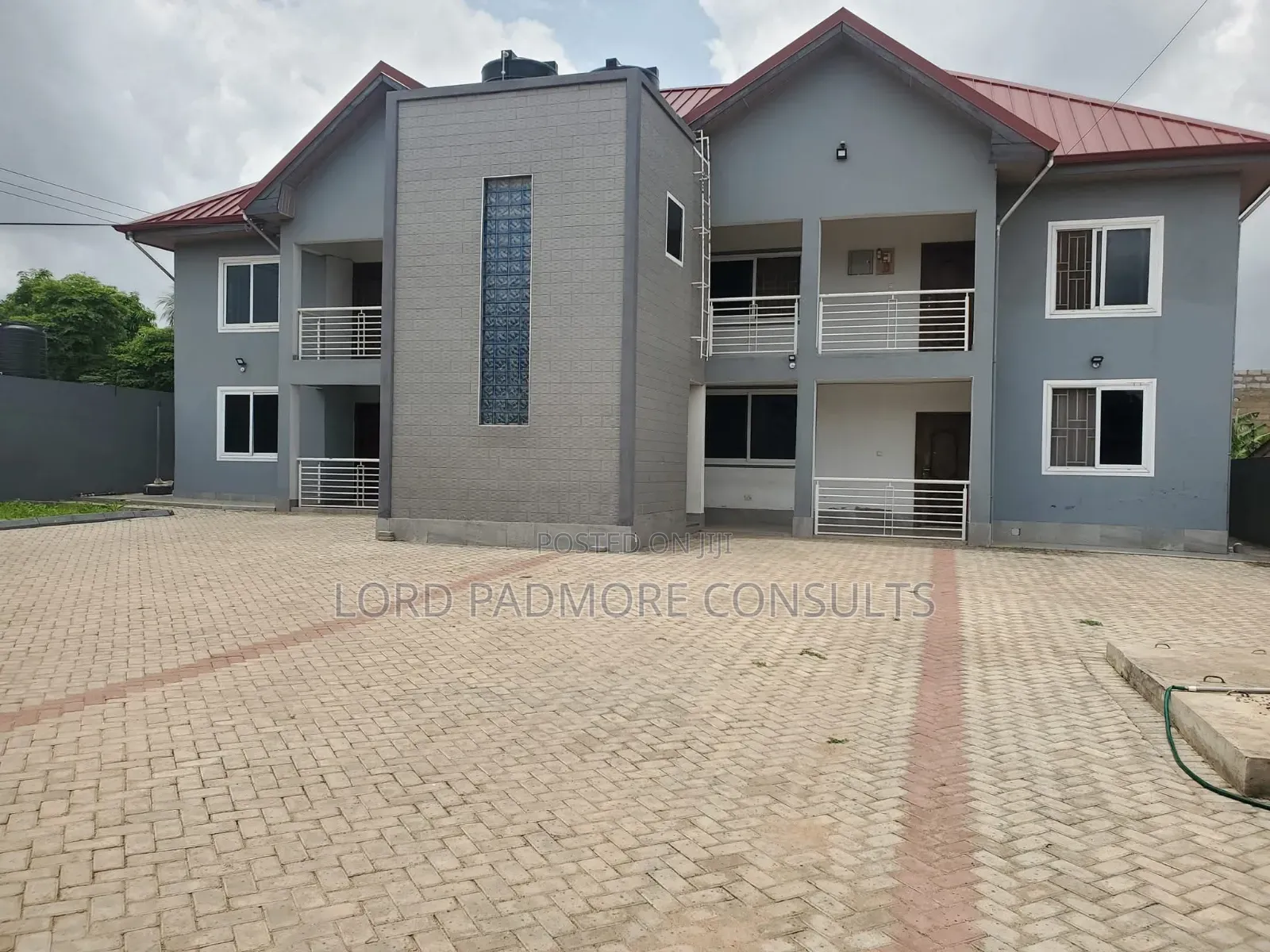 2bdrm Apartment in Adenta-Aviation, Housing Down for rent