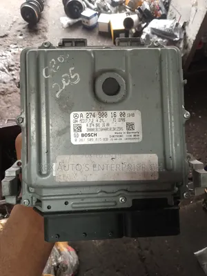 Mercedes Benz C300/W205 Engine Control Box (274)