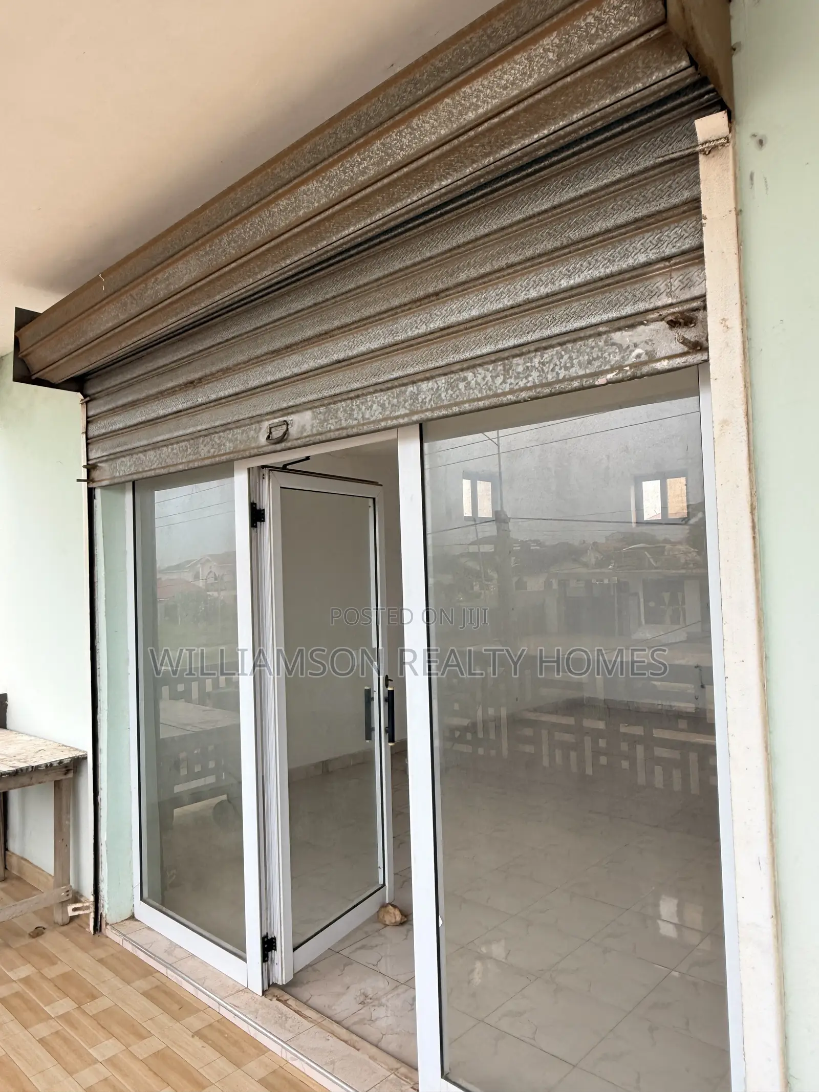 Road Side Shop/Store/Office Space/Showroom Wit an Extra Space,Spintex