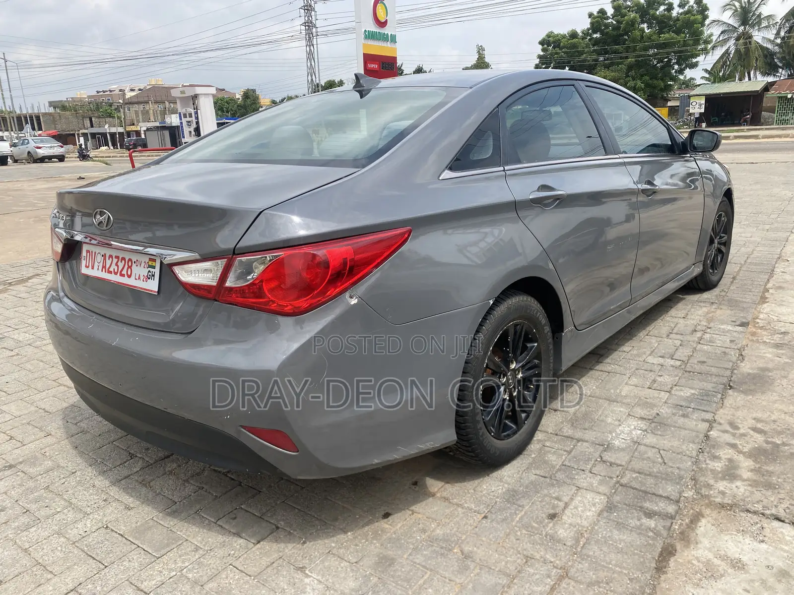 Hyundai Sonata Limited 4dr Sedan (2.4L 4cyl 6A) 2014 Gray