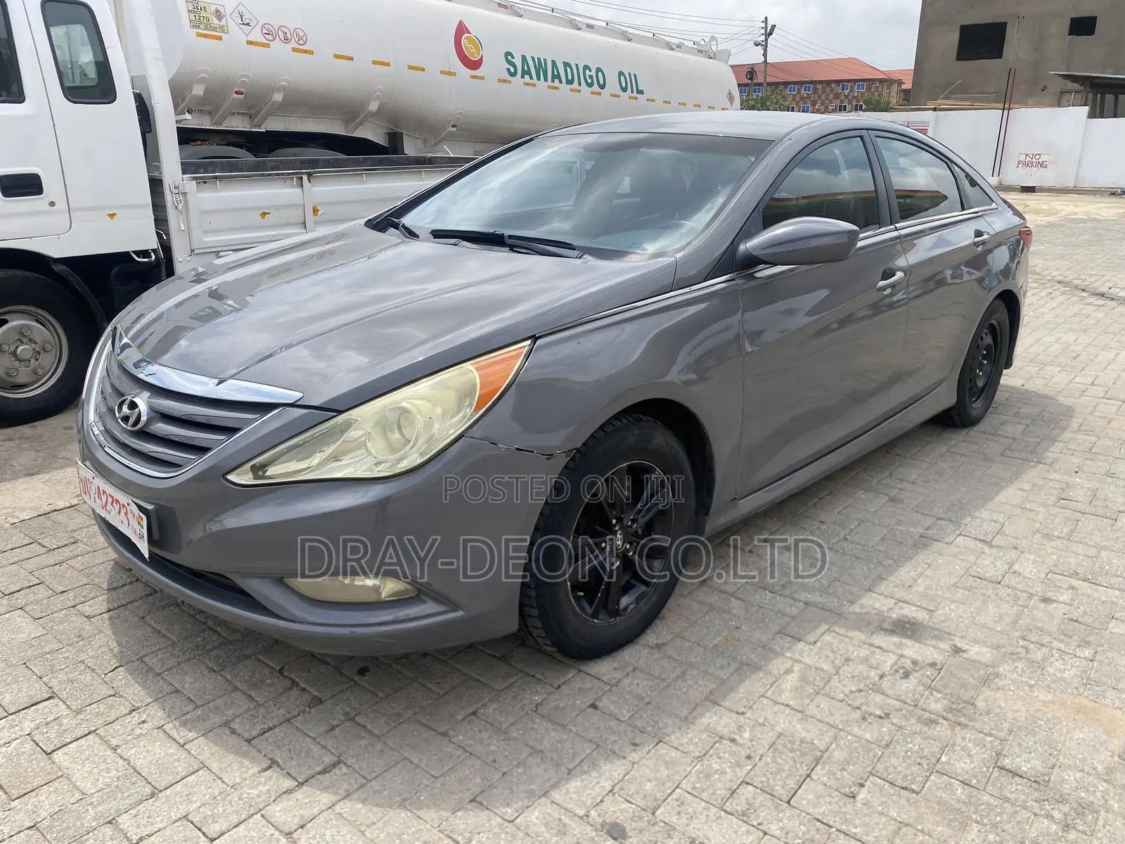Hyundai Sonata Limited 4dr Sedan (2.4L 4cyl 6A) 2014 Gray