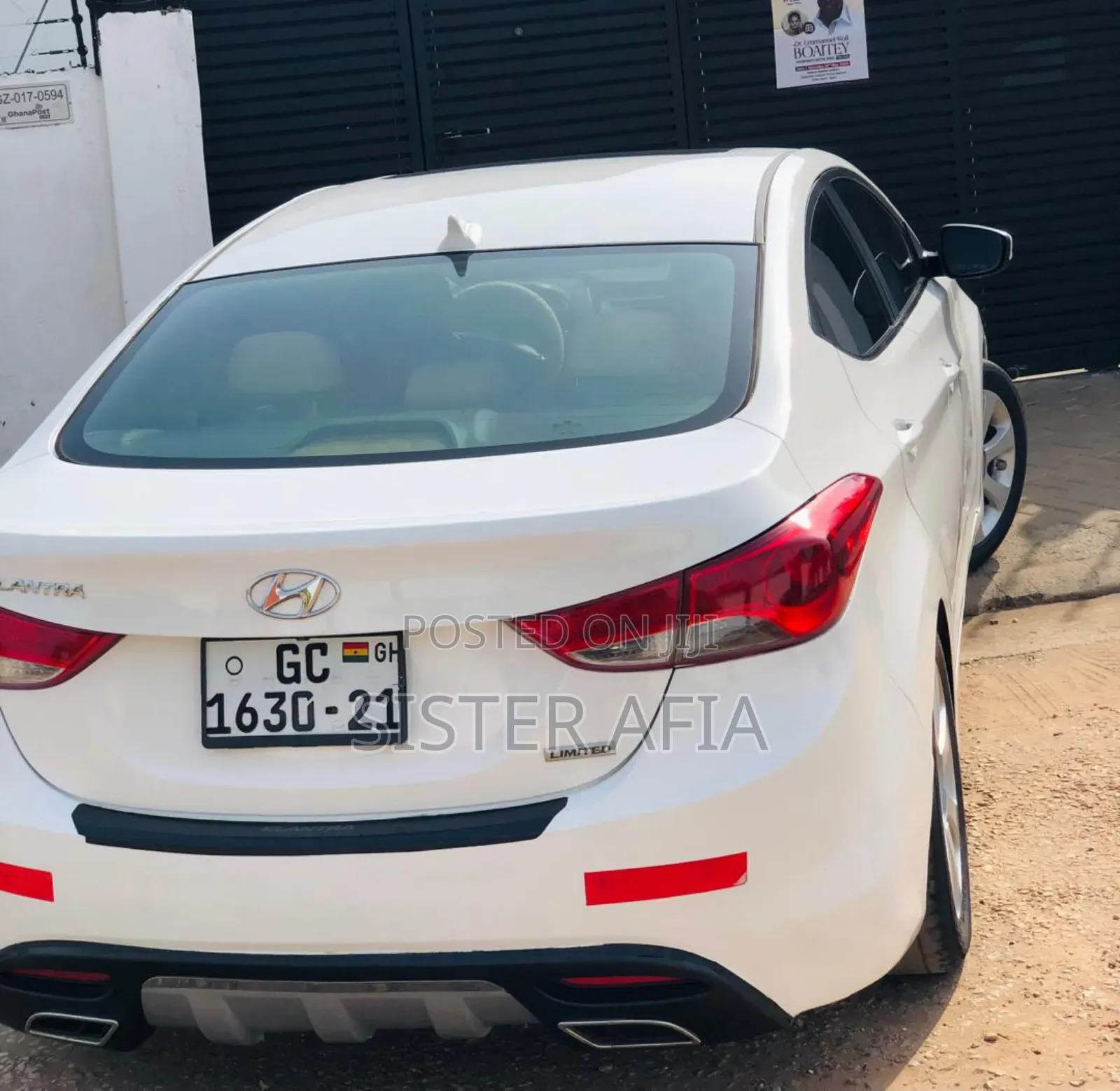 Hyundai Elantra 2013 White