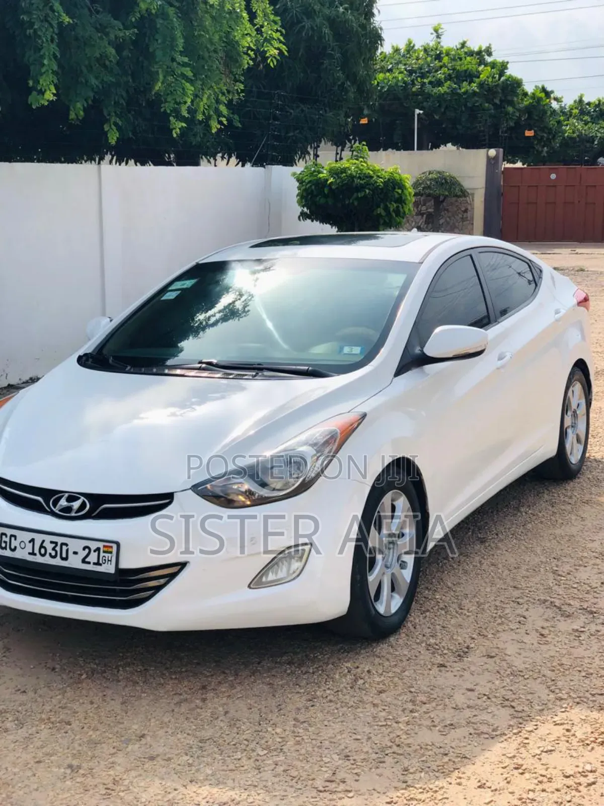 Hyundai Elantra 2013 White
