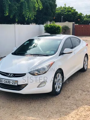 Hyundai Elantra 2013 White