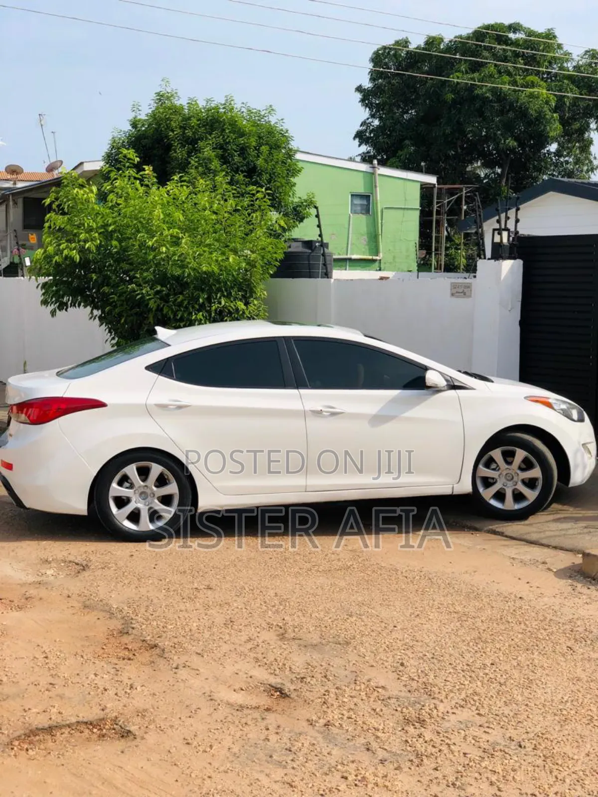 Hyundai Elantra 2013 White