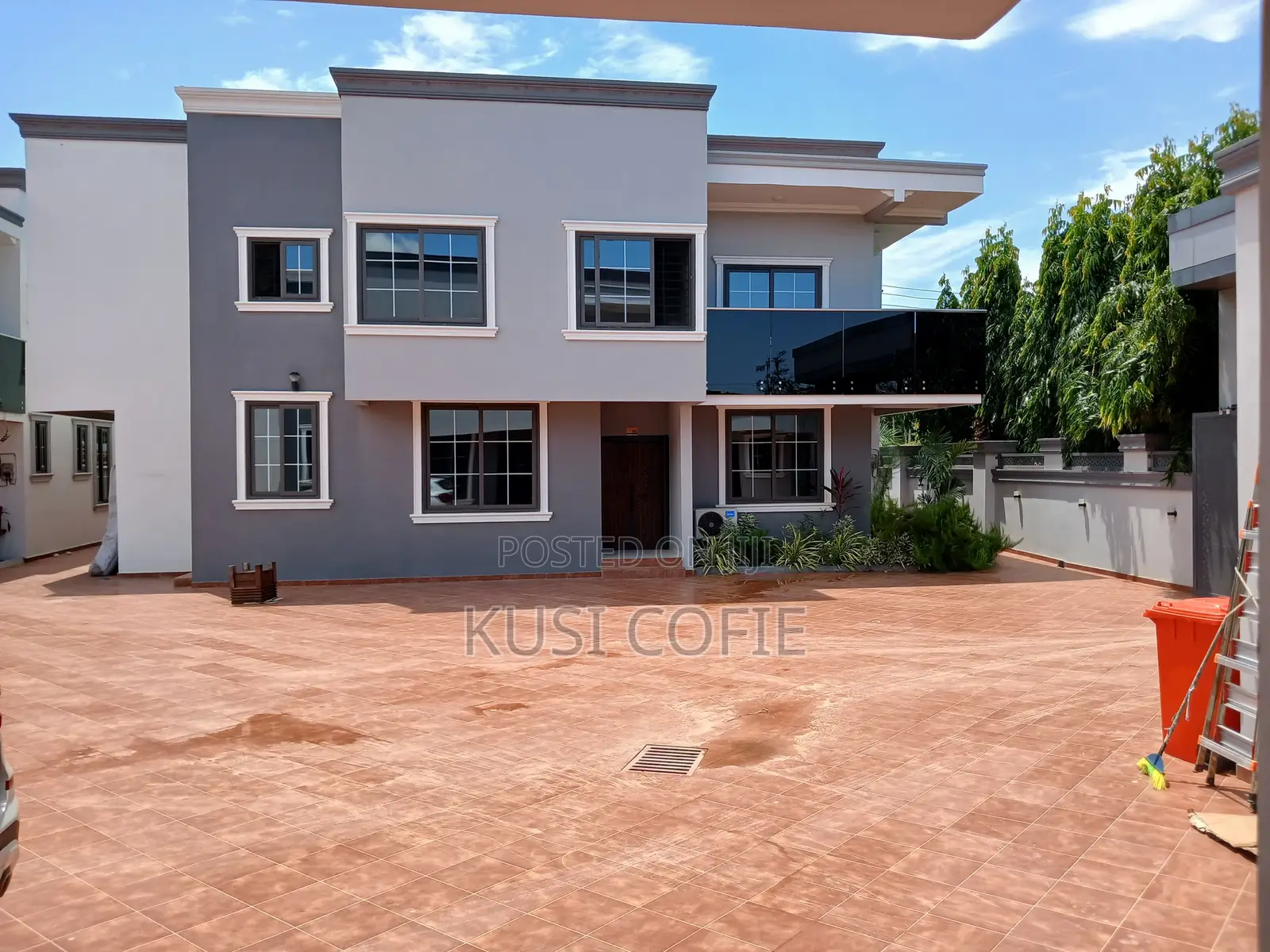 3bdrm Townhouse / Terrace in Parakuo Estate for rent