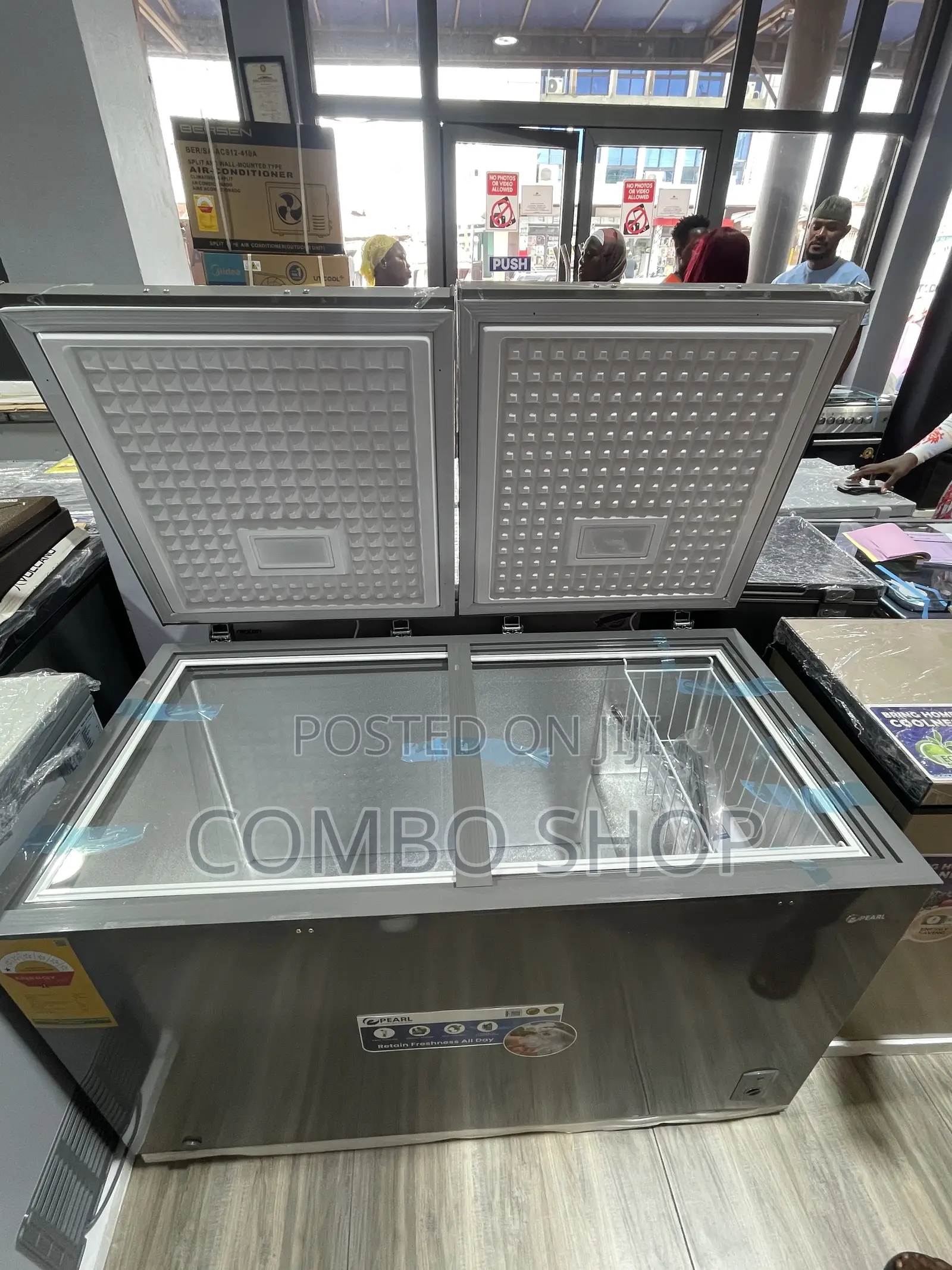 Pearl 350l Chest Freezer