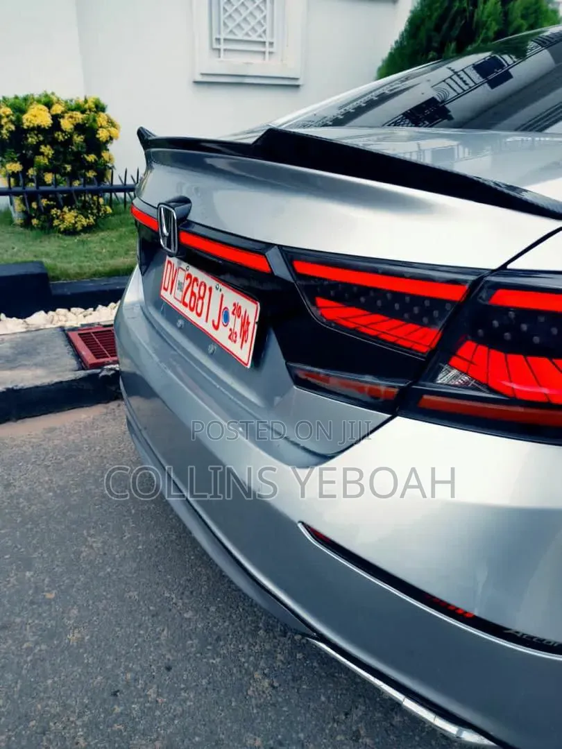 Honda Accord 2019 Silver