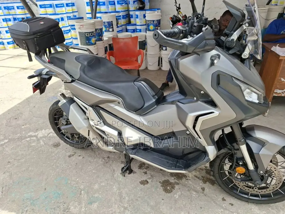 Honda 2020 Gray