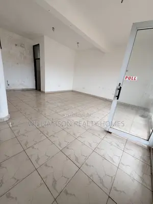 Road Side Shop/Store/Office Space/Showroom Wit an Extra Space,Spintex