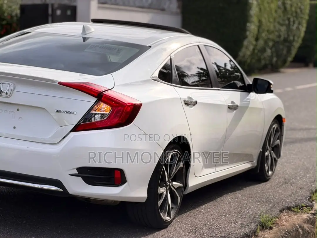 Honda Civic Touring Sedan 2020 White