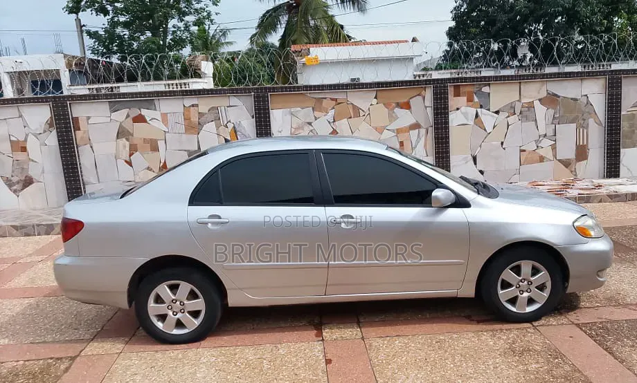 Toyota Corolla 1.8 2008 Silver