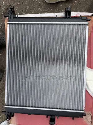 Chevrolet Camaro 2016 2017 2018 2019 2020 Radiator/ Water Tank