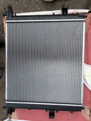 Chevrolet Camaro 2016 2017 2018 2019 2020 Radiator/ Water Tank
