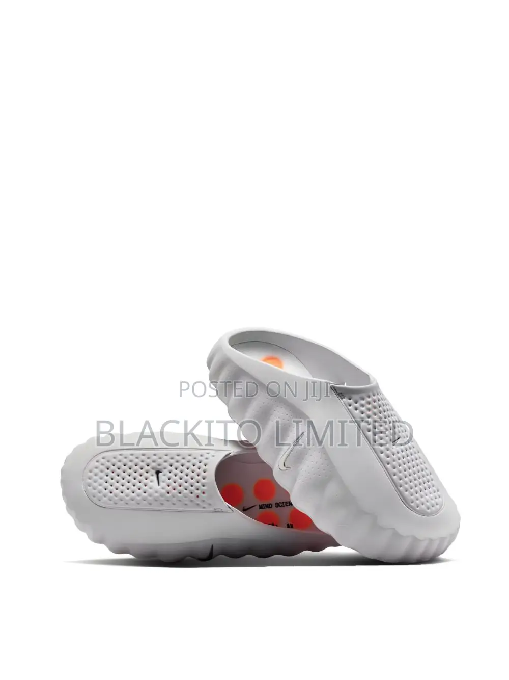 Nike Mind 001