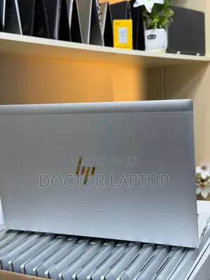 Laptop HP Pavilion Gaming Laptop 15-dk2xxx 8GB AMD Ryzen 3 SSD 256GB