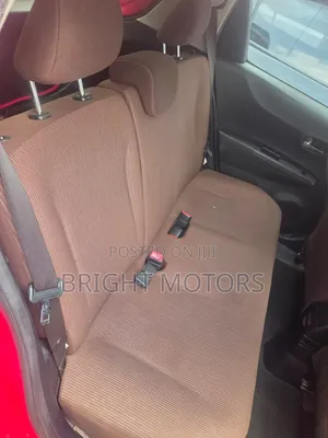 Toyota Vitz 1.5 FWD 5dr 2013 Pink