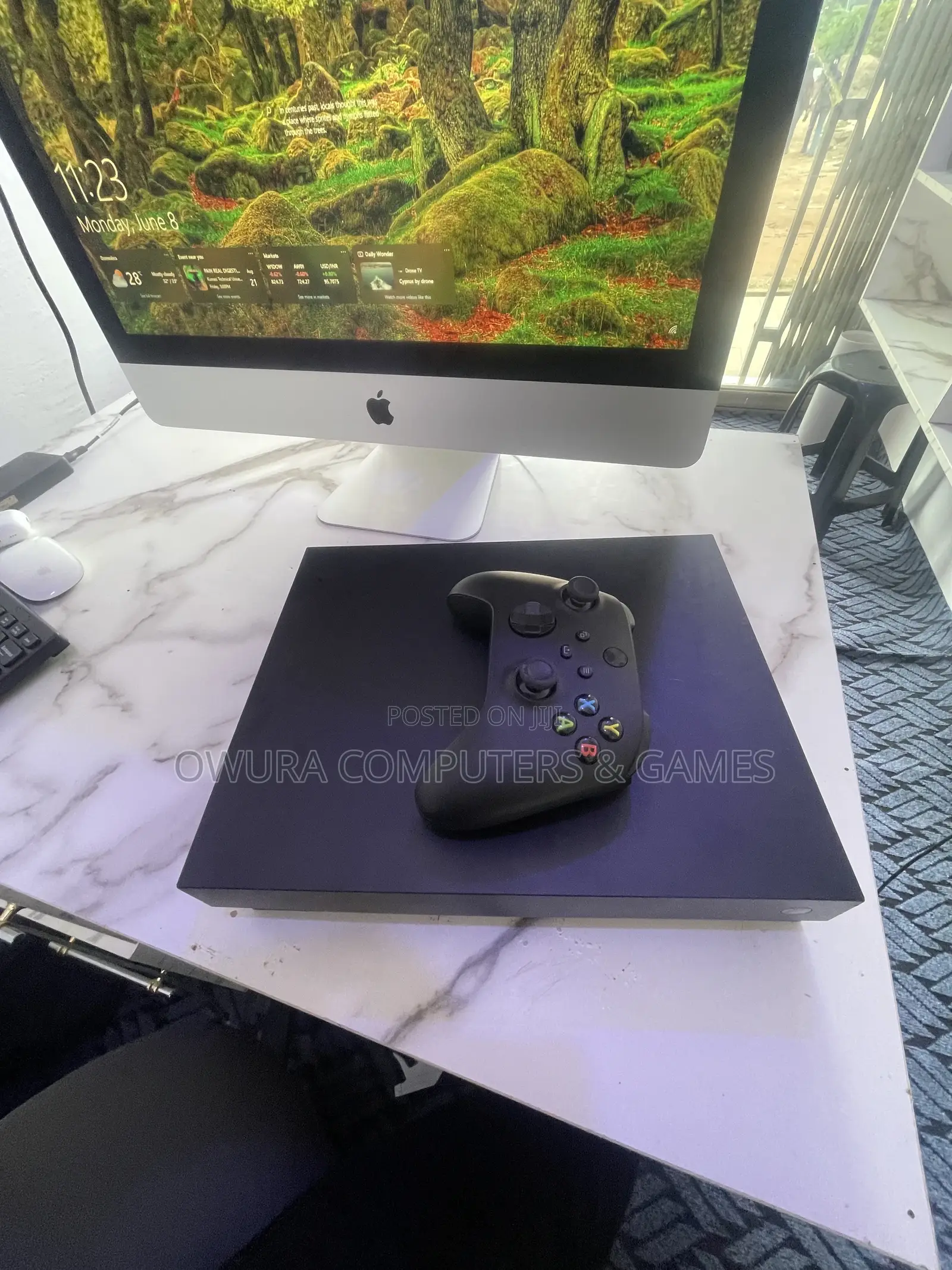 Xbox One X
