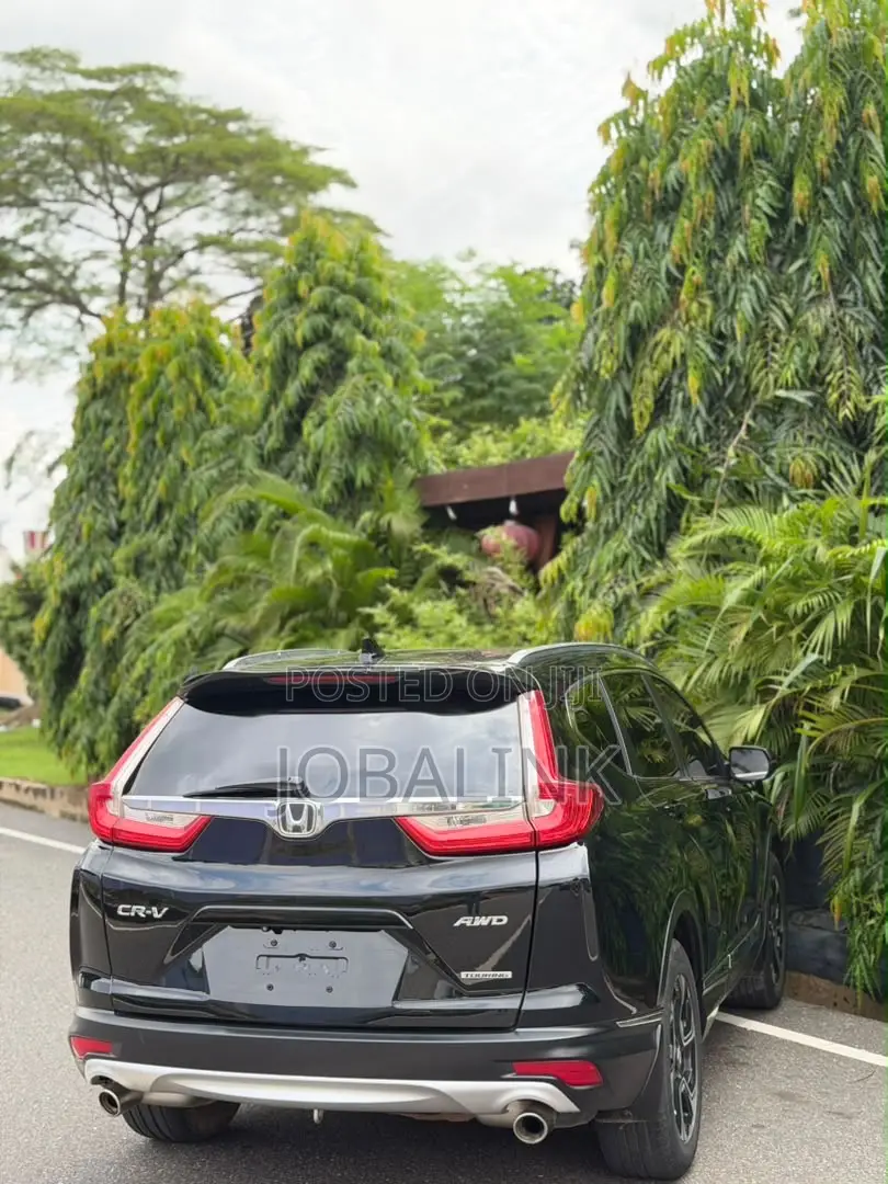 Honda CR-V Touring AWD 2018 Black
