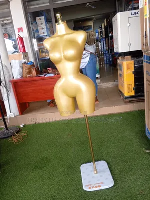 Stylish Women's Mannequin Torso