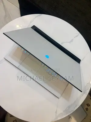 Laptop Alienware M17 r3 32GB Intel Core i9 SSD 512GB