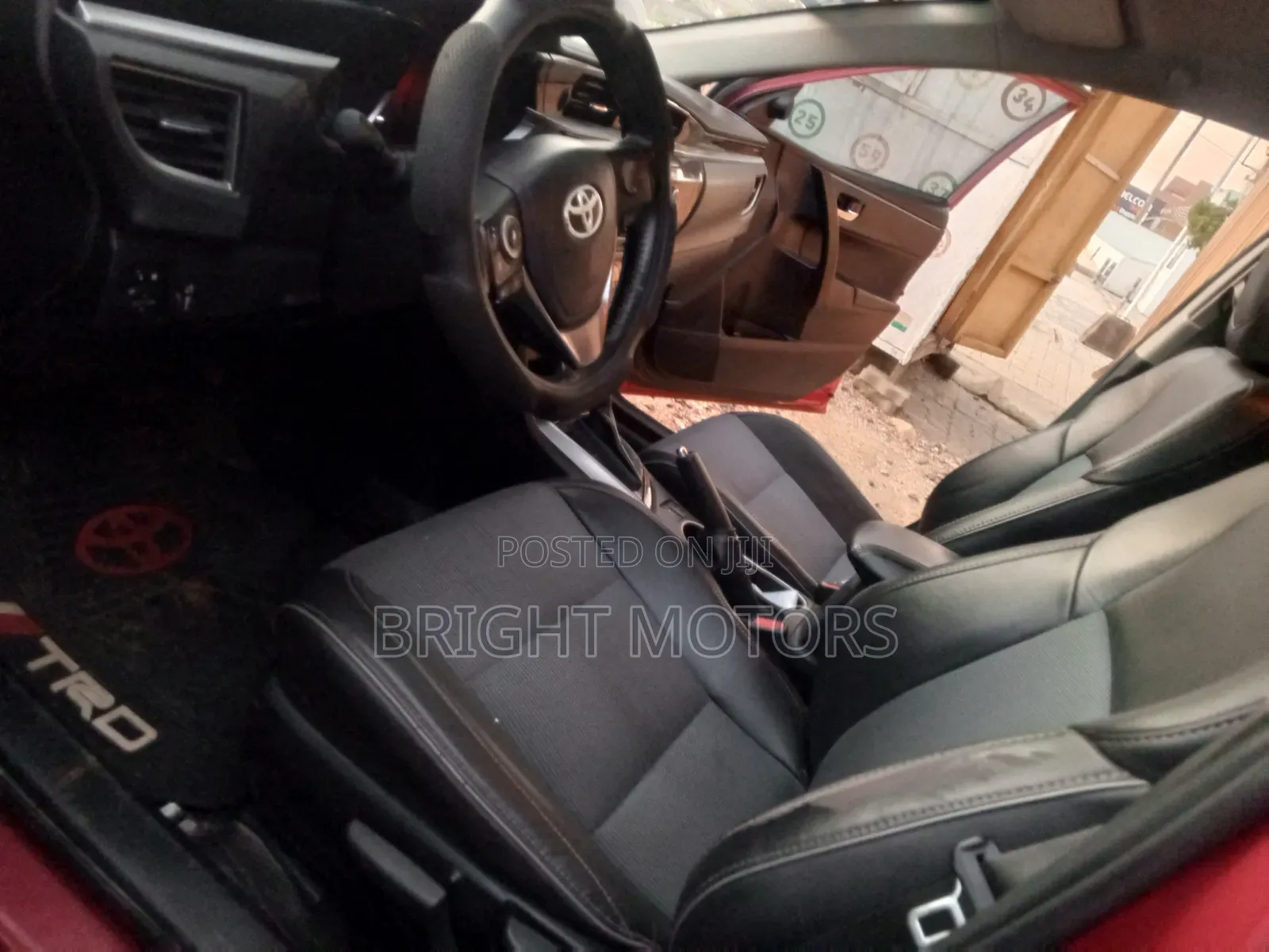 Toyota Corolla S 4dr Sedan (1.8L 4cyl CVT) 2016 Red
