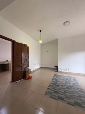 2bdrm Apartment in West Hills Mall Area for rent