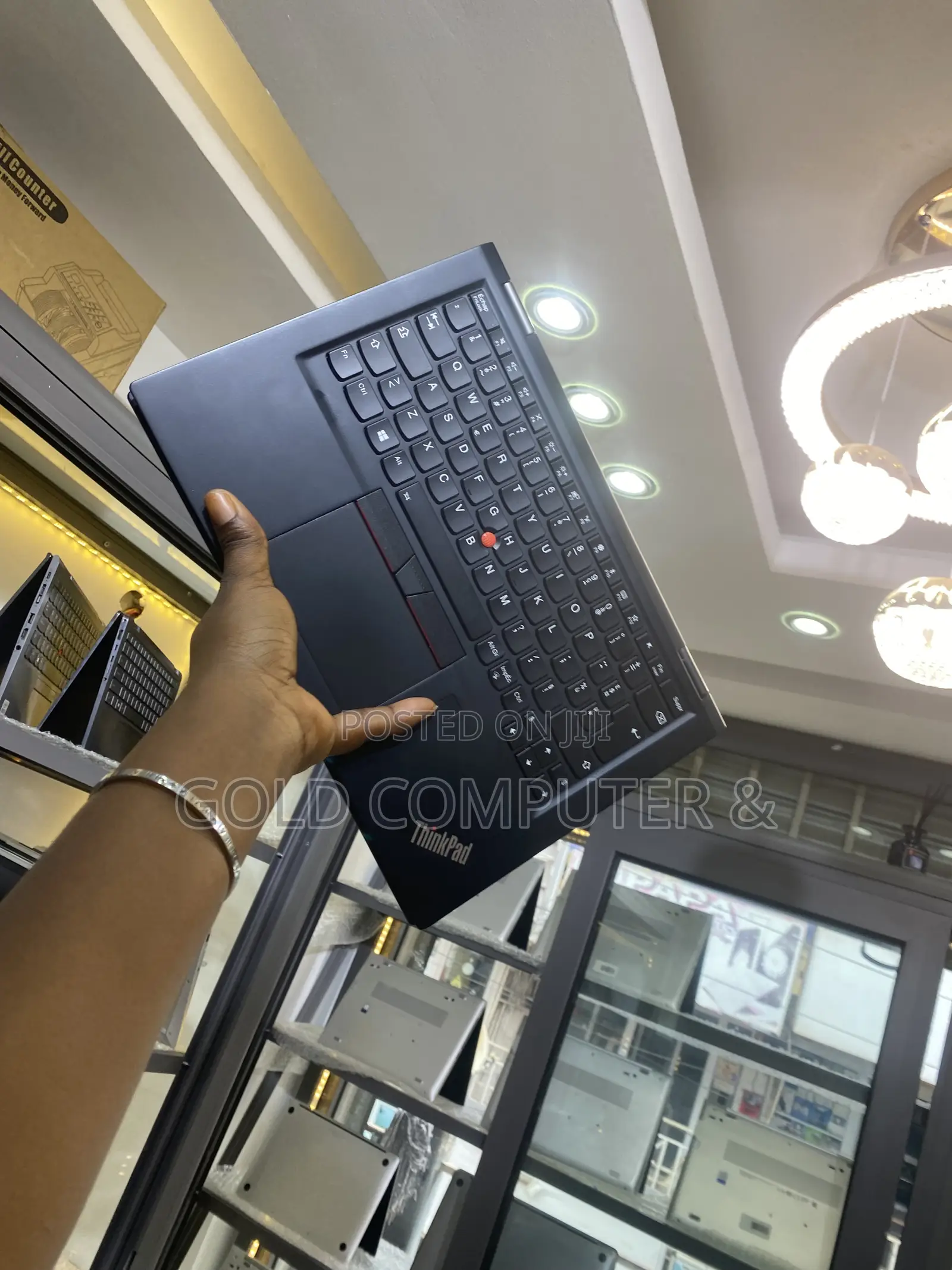 Laptop Lenovo ThinkPad X390 Yoga 8GB Intel Core i5 SSD 256GB
