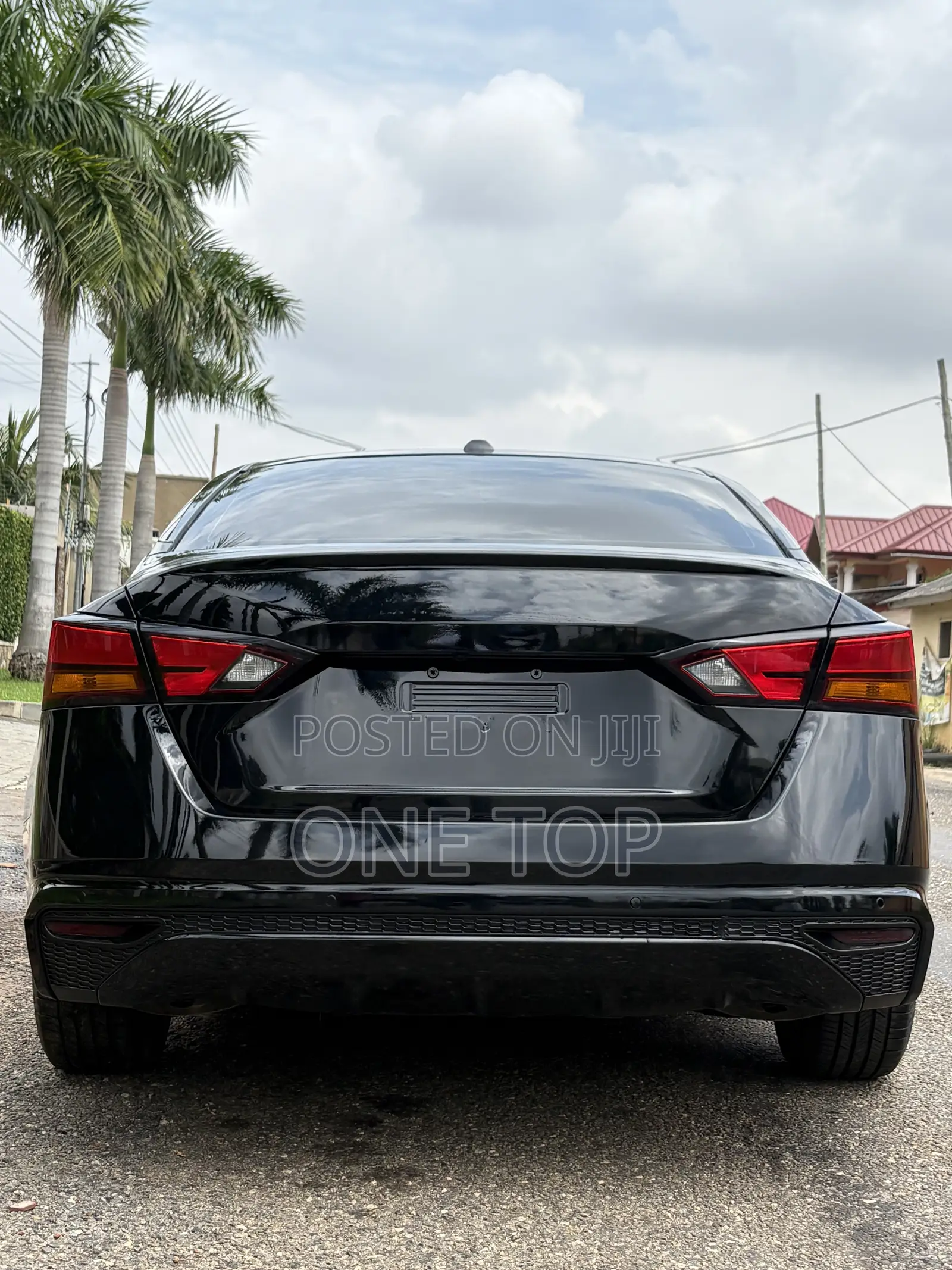 Nissan Altima 2.5 SL 2021 Black
