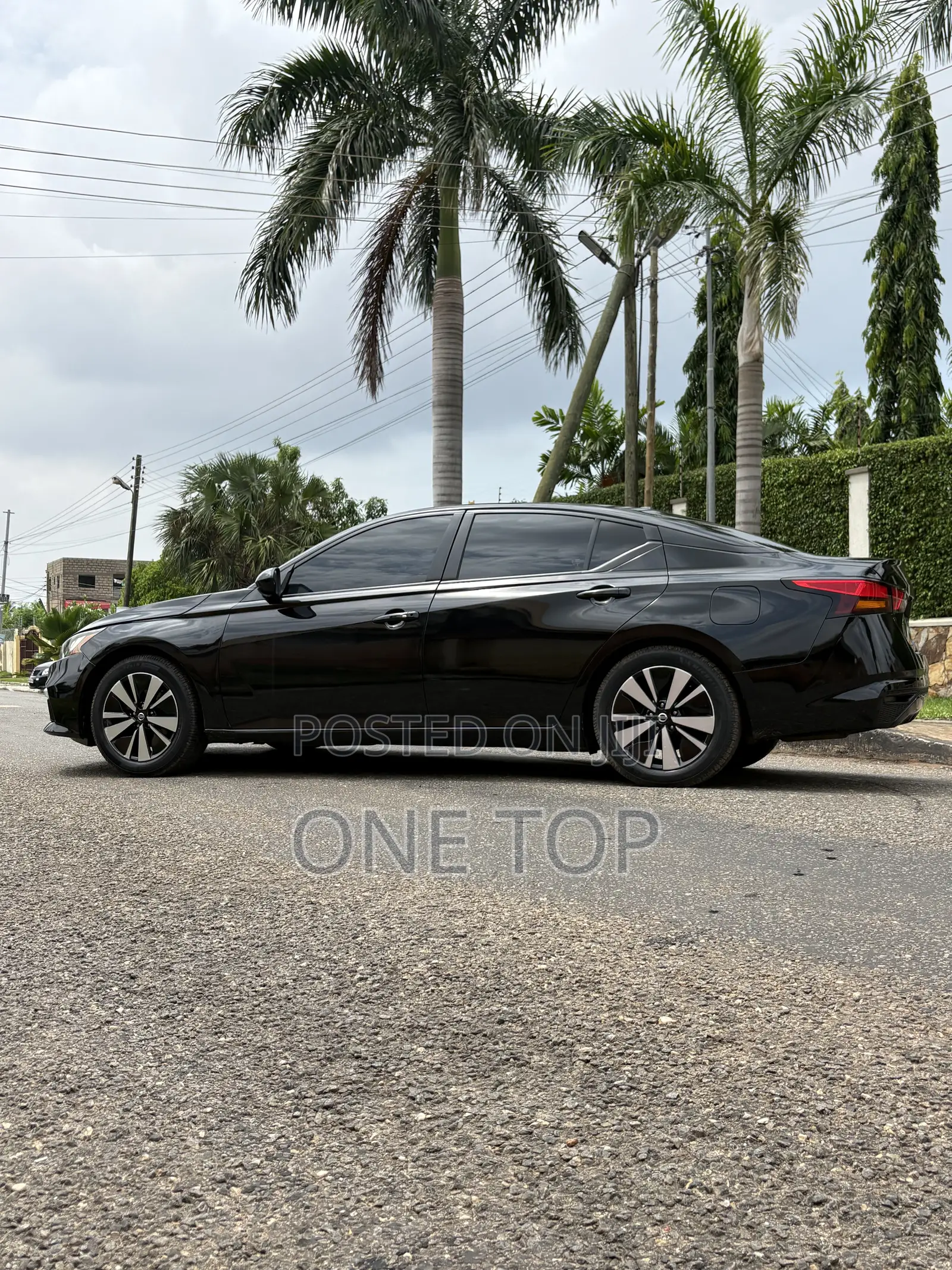 Nissan Altima 2.5 SL 2021 Black