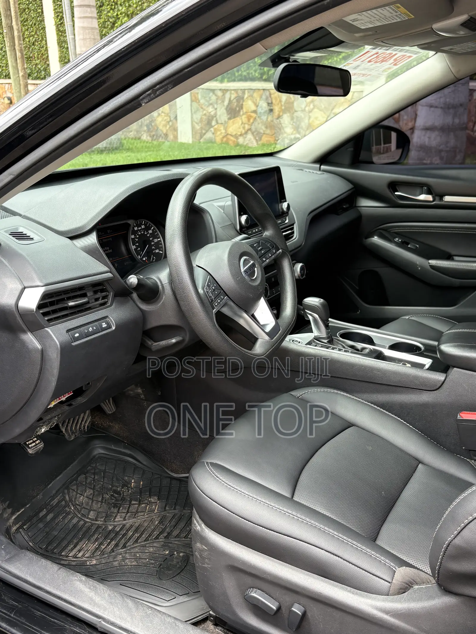 Nissan Altima 2.5 SL 2021 Black