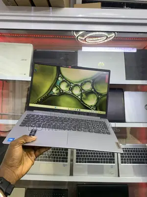Laptop Lenovo IdeaPad 1 8GB Intel SSD 128GB