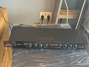 DBX Ex-3000 Processor Exciter( Bass Enhancer)