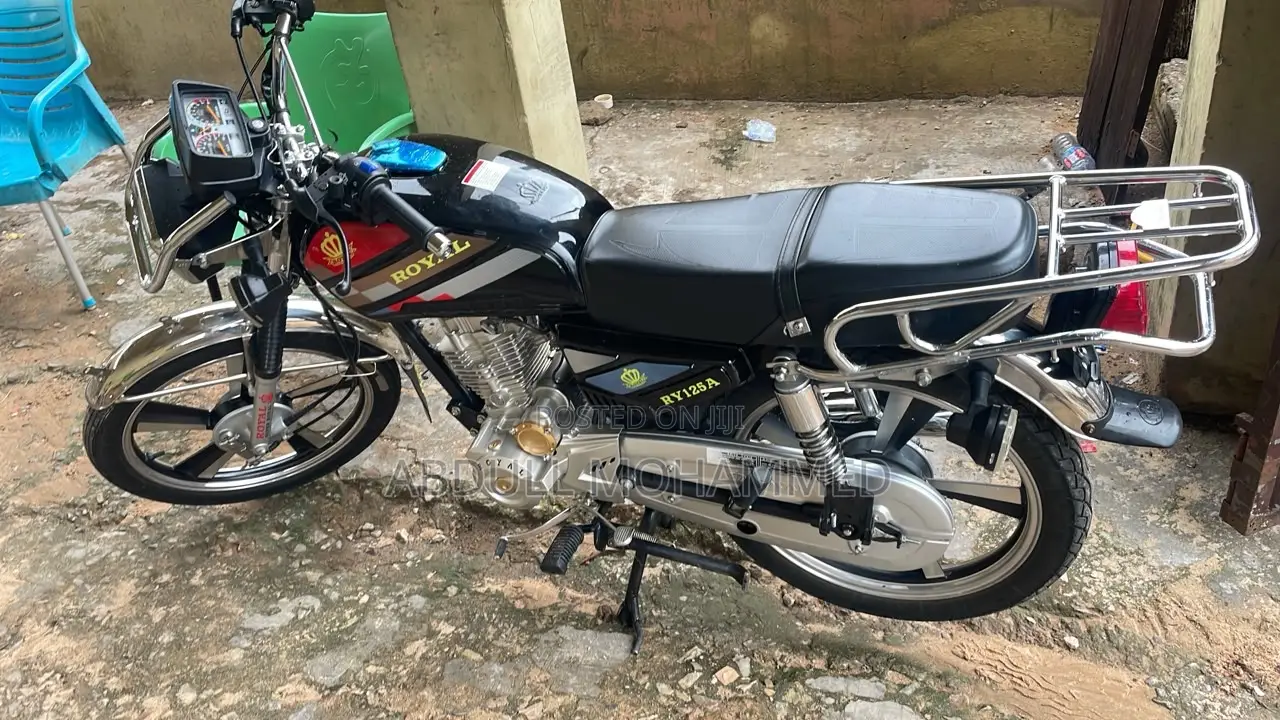 Royal RY125 2025 Black