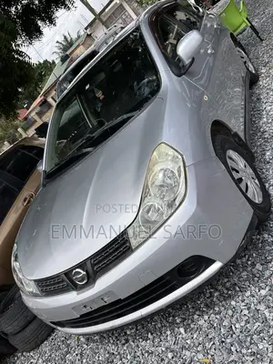 Nissan Wingroad 2015 Silver