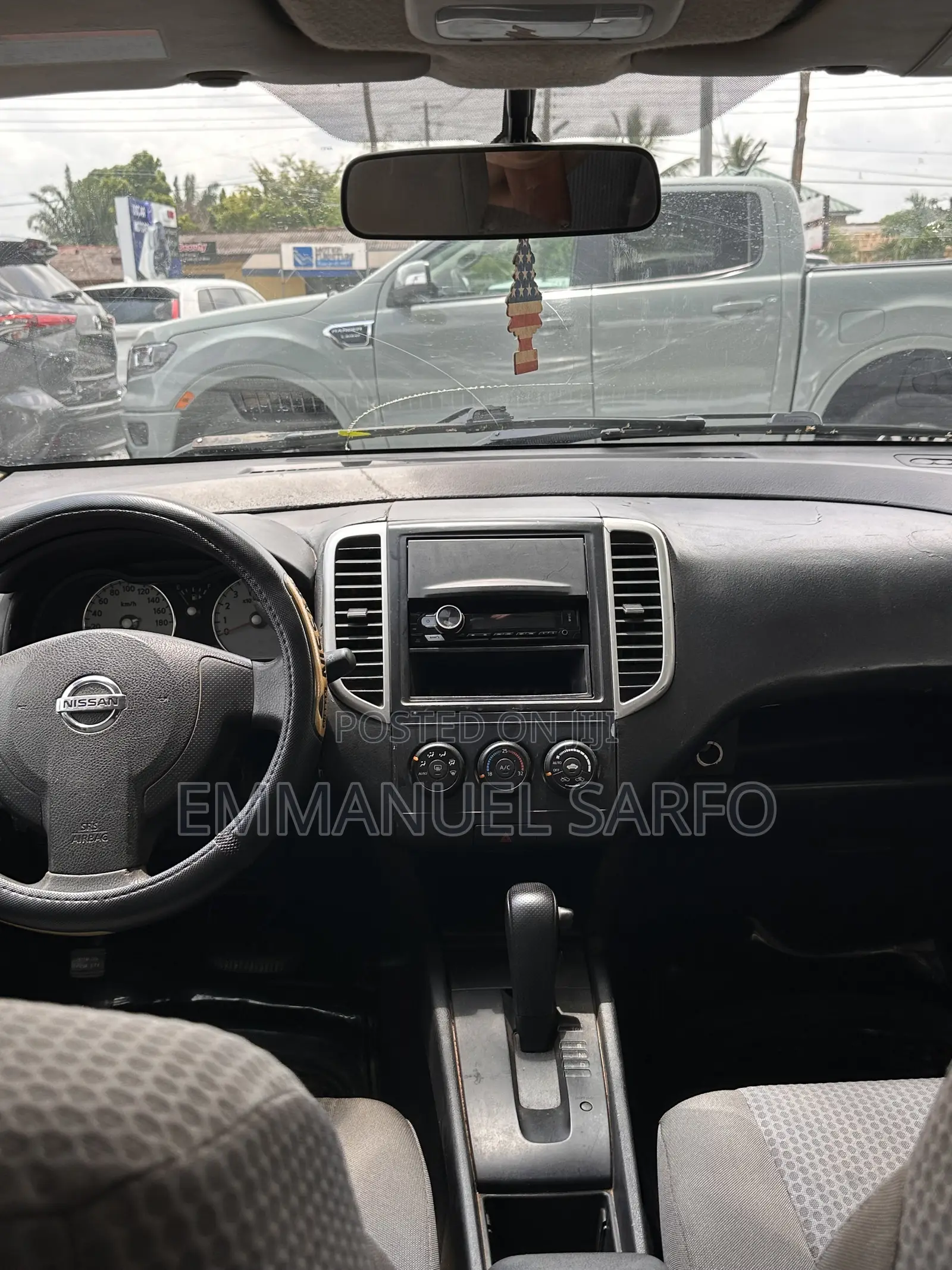 Nissan Wingroad 2015 Silver