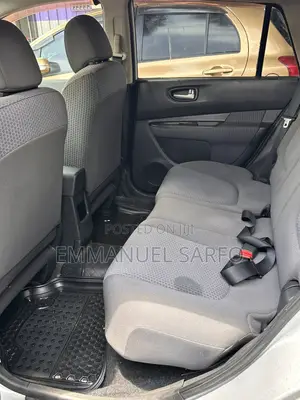 Nissan Wingroad 2015 Silver